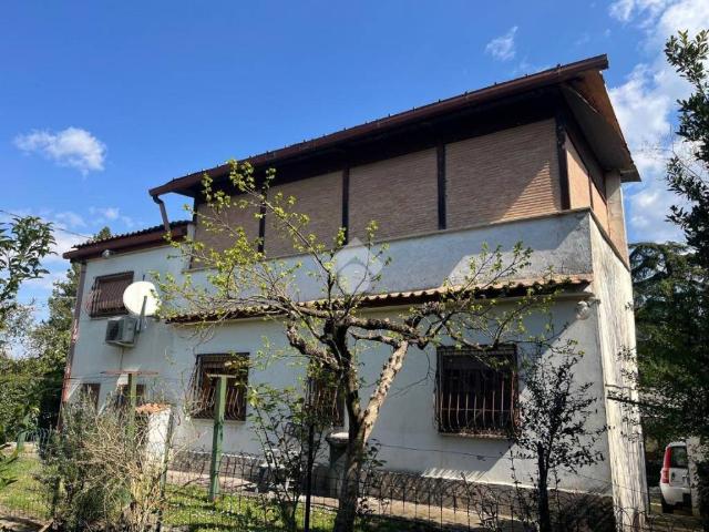 Casa indipendente in vendita a Gallicano nel Lazio RM