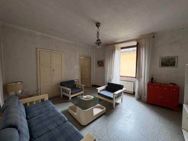 Casa indipendente in vendita a Gallicano LU