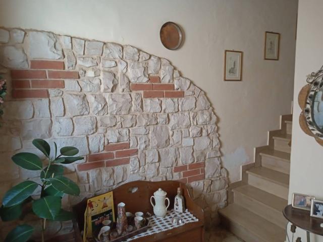 Casa indipendente in vendita a Gallicano