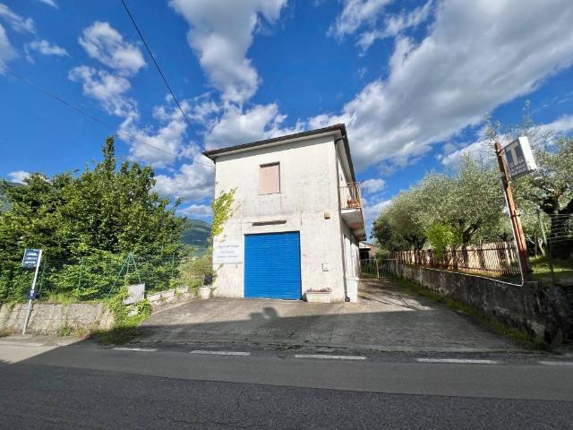 Casa indipendente in vendita a Gallinaro FR