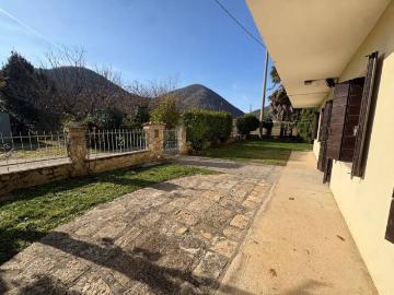 Casa indipendente in vendita a Galzignano Terme PD