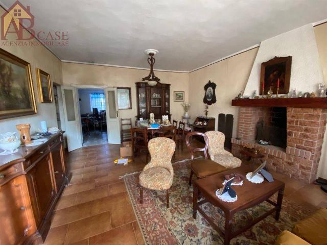 Casa indipendente in vendita a Gambolò PV