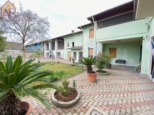 Casa indipendente in vendita a Gambolò PV