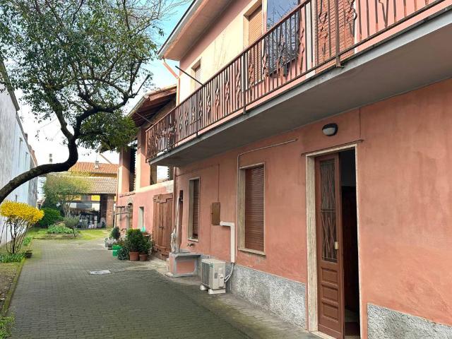 Casa indipendente in vendita a Gambolò PV