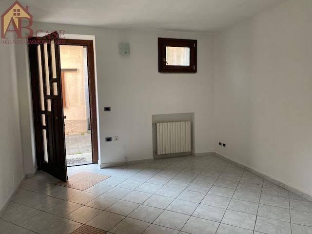 Casa indipendente in vendita a Gambolò PV