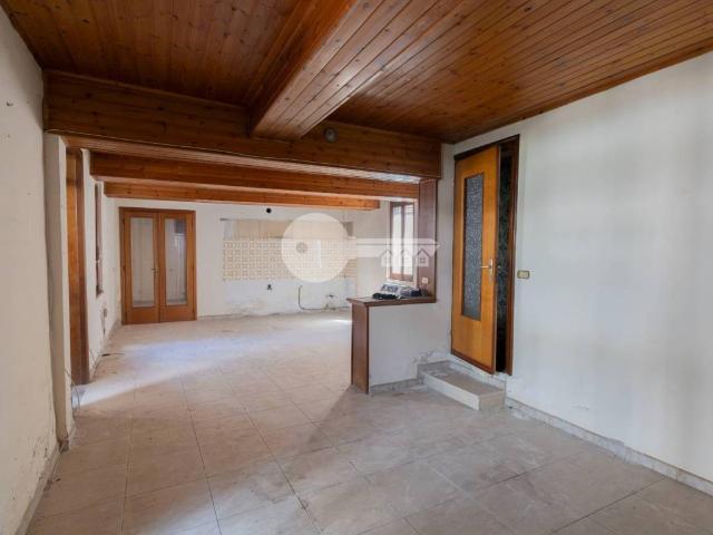 Casa indipendente in vendita a Gambara BS