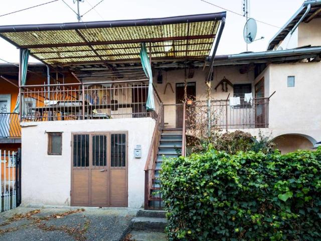 Casa indipendente in vendita a Gambasca CN