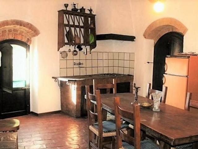Casa indipendente in vendita a Gambassi Terme FI