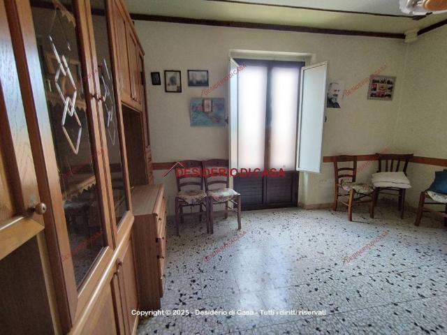 Casa indipendente in vendita a Gangi PA
