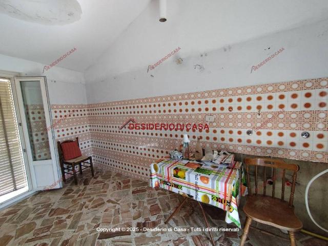Casa indipendente in vendita a Gangi PA