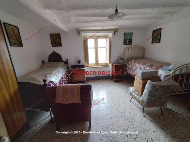 Casa indipendente in vendita a Gangi PA