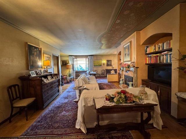Casa indipendente in vendita a Gandino BG