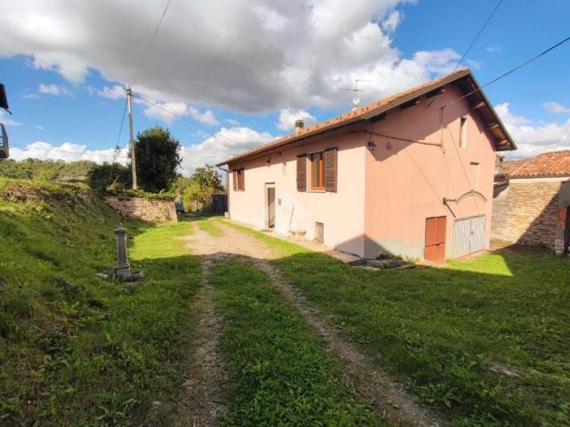 Casa indipendente in vendita a Garbagna AL
