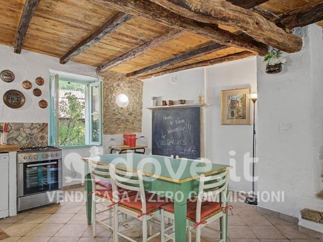 Casa indipendente in vendita a Gargnano BS