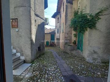 Casa indipendente in vendita a Gargnano BS