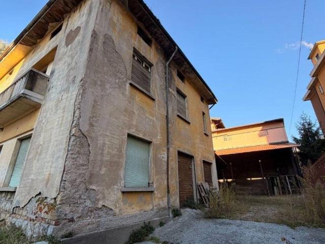 Casa indipendente in vendita a Gardone Val Trompia BS