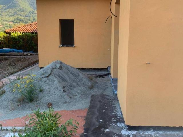 Casa indipendente in vendita a Garlenda SV