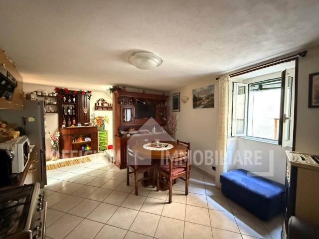 Casa indipendente in vendita a Garzeno CO