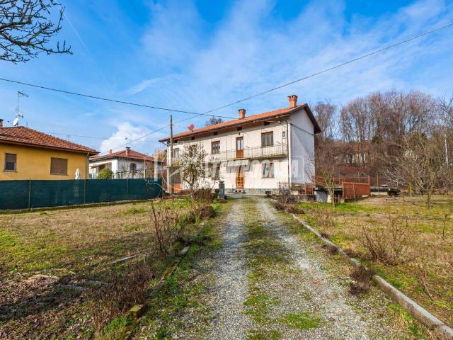 Casa indipendente in vendita a Gassino Torinese TO