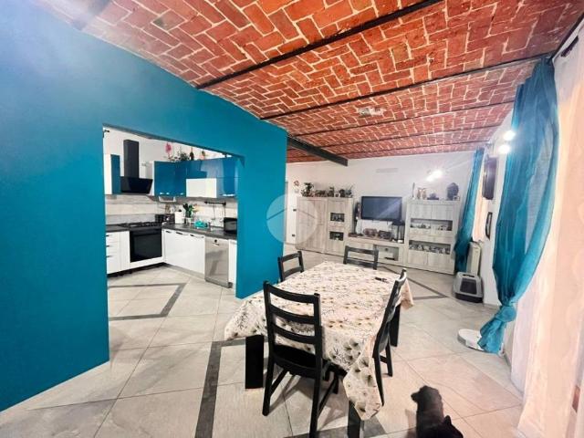 Casa indipendente in vendita a Gassino Torinese TO