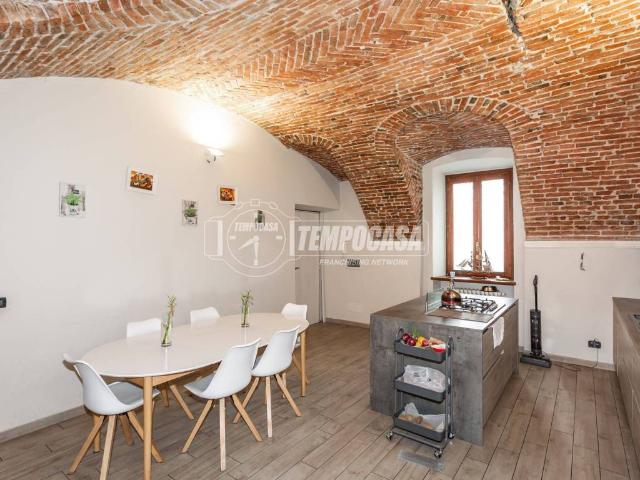 Casa indipendente in vendita a Gassino Torinese TO