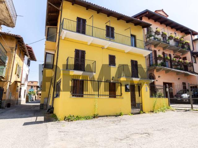Casa indipendente in vendita a Gassino Torinese TO