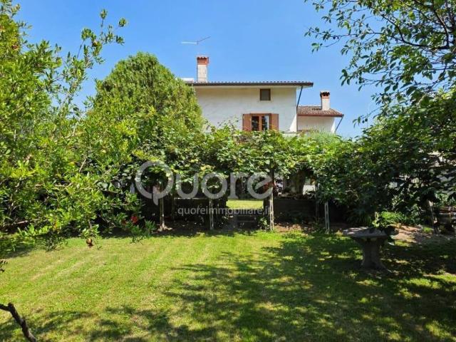 Casa indipendente in vendita a Gemona del Friuli UD