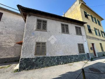 Casa indipendente in vendita a Genova GE