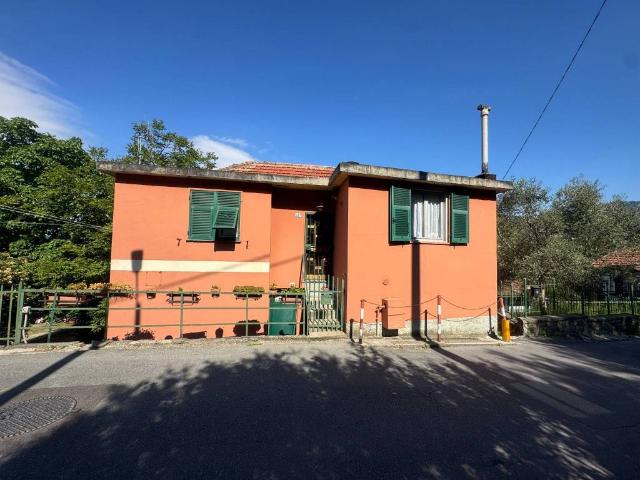 Casa indipendente in vendita a Genova GE