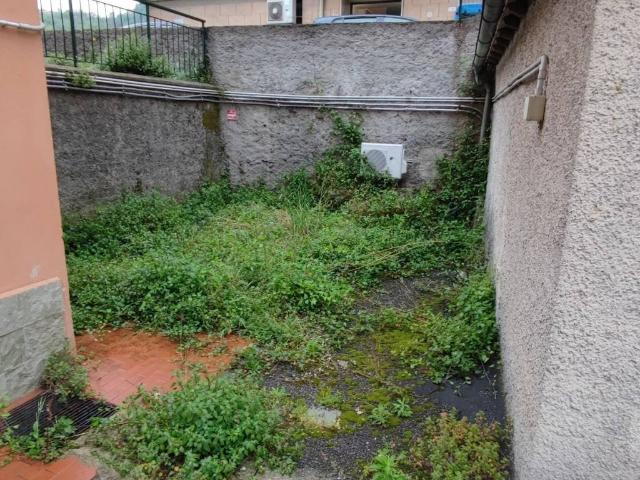 Casa indipendente in vendita a Genova GE