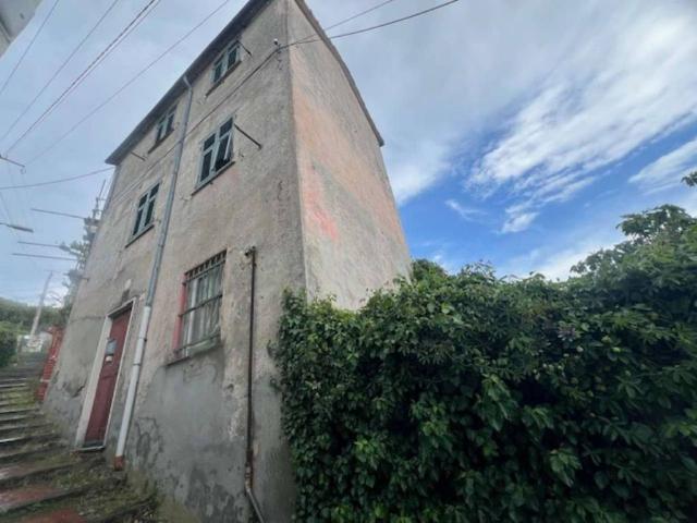 Casa indipendente in vendita a Genova GE
