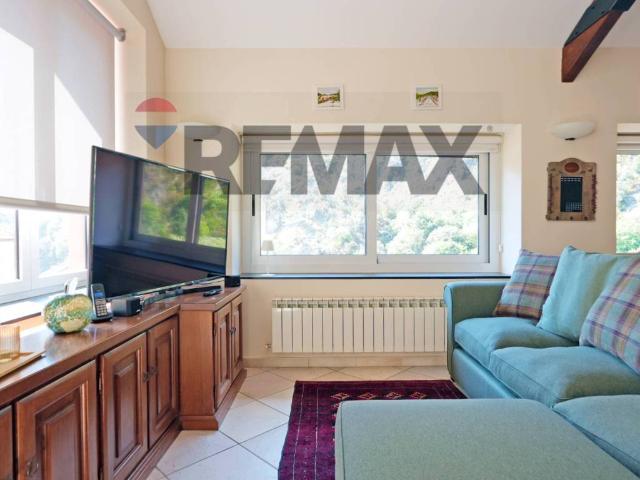 Casa indipendente in vendita a Genova GE