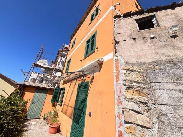 Casa indipendente in vendita a Genova GE