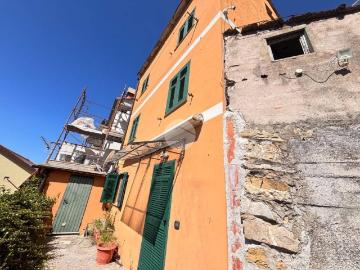 Casa indipendente in vendita a Genova GE
