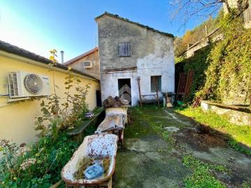 Casa indipendente in vendita a Genova GE