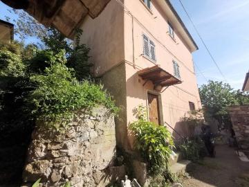 Casa indipendente in vendita a Genova GE