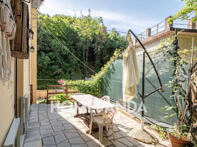Casa indipendente in vendita a Genova GE