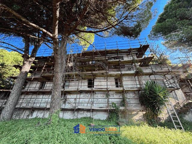 Casa indipendente in vendita a Genova GE