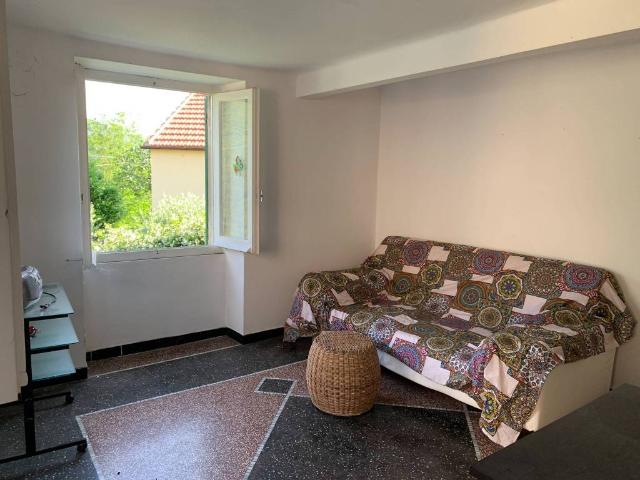 Casa indipendente in vendita a Genova GE