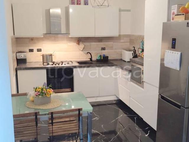 Casa indipendente in vendita a Genova via Sant'alberto, Sestri Ponente
