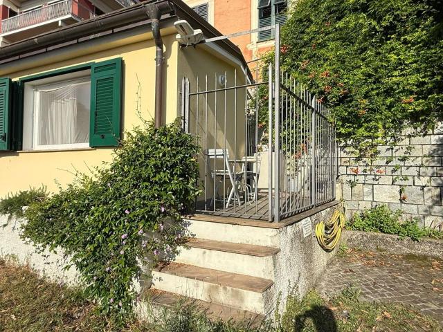 Casa indipendente in vendita a Genova