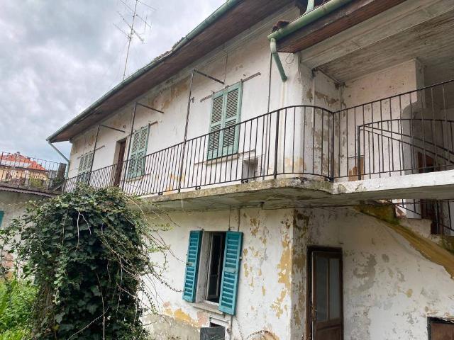 Casa indipendente in vendita a Germignaga VA