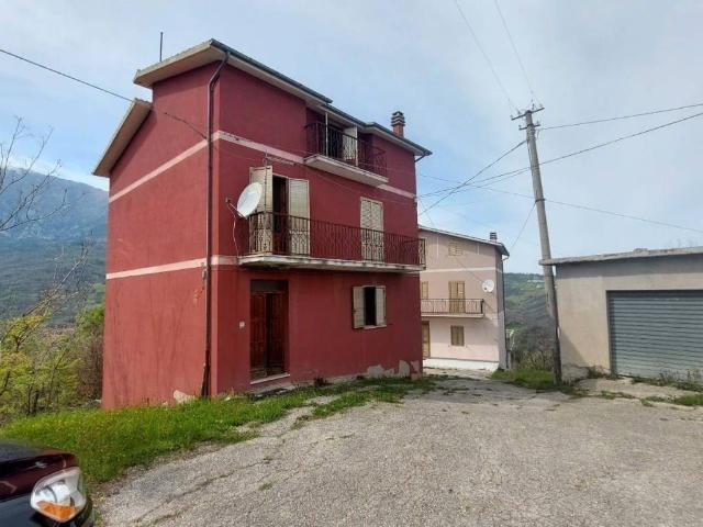 Casa indipendente in vendita a Gessopalena CH