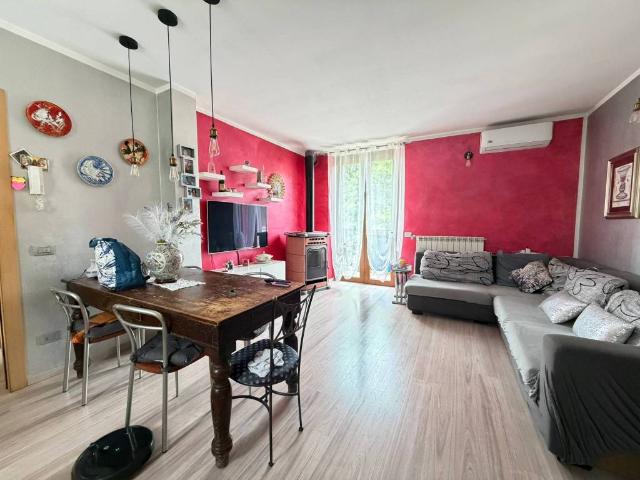 Casa indipendente in vendita a Gessate MI