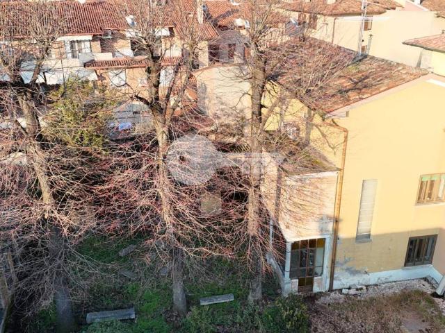 Casa indipendente in vendita a Ghedi BS