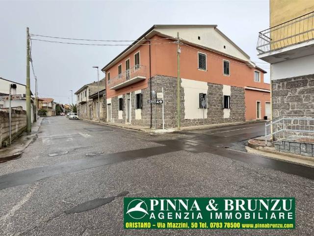 Casa indipendente in vendita a Ghilarza OR