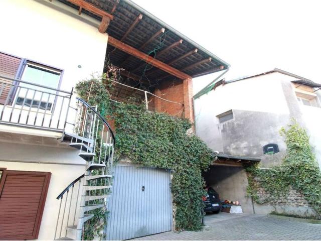 Casa indipendente in vendita a Ghislarengo VC