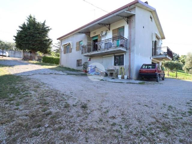 Casa indipendente in vendita a Giulianova