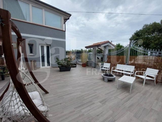 Casa indipendente in vendita a Giulianova via Balifieri, 50