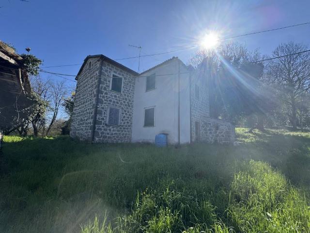 Casa indipendente in vendita a Patrica FR